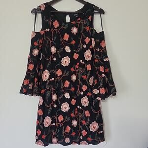 Lux II Womens Lined Bell Sleeve Cold Shoulder Floral Dress 8 Embroidered Black